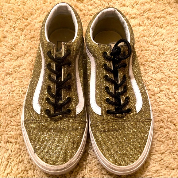 Vans Shoes - Vans Unisex Old Skool Lace-up Sneakers Gold Glitter- EUC Sz 7 Womens